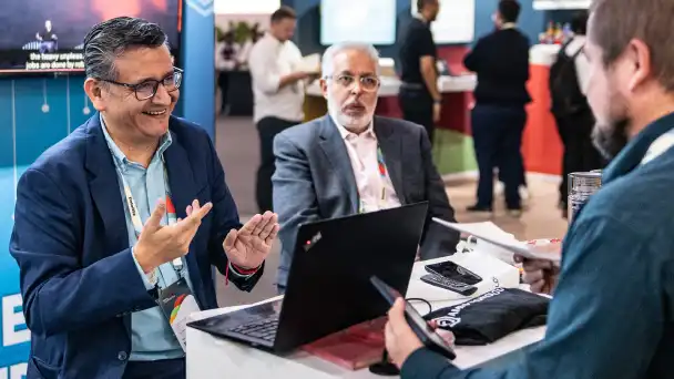 スポンサーによる展示